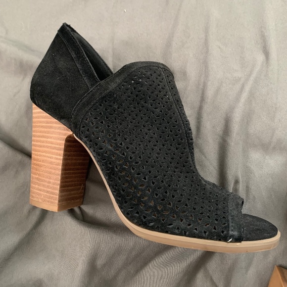 Lucky Brand Black Suede Booties - Picture 1 of 2